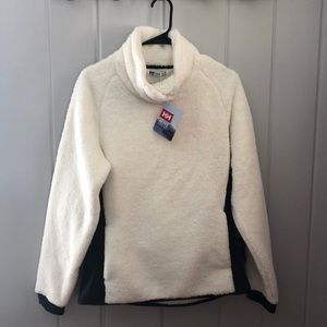 Helly Hansen Women’s Precious Pull Over Fleece